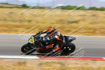 media/Apr-30-2023-CRA (Sun) [[020fcf5d43]]/Race 3-1000 Amateur Supersport/